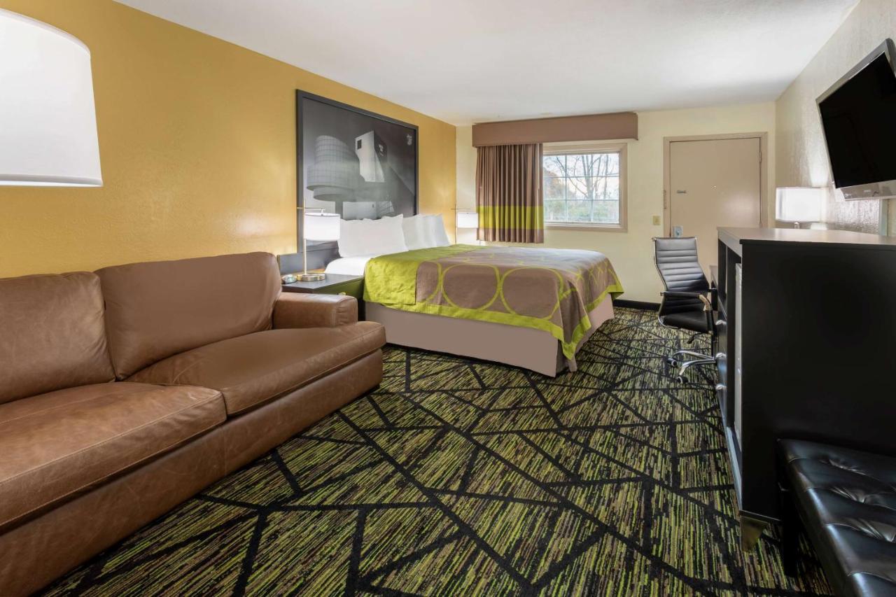 Super 8 By Wyndham Wooster Hotel Exterior foto