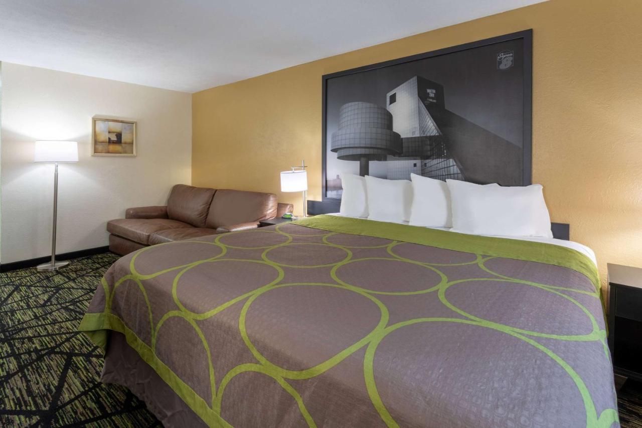 Super 8 By Wyndham Wooster Hotel Exterior foto