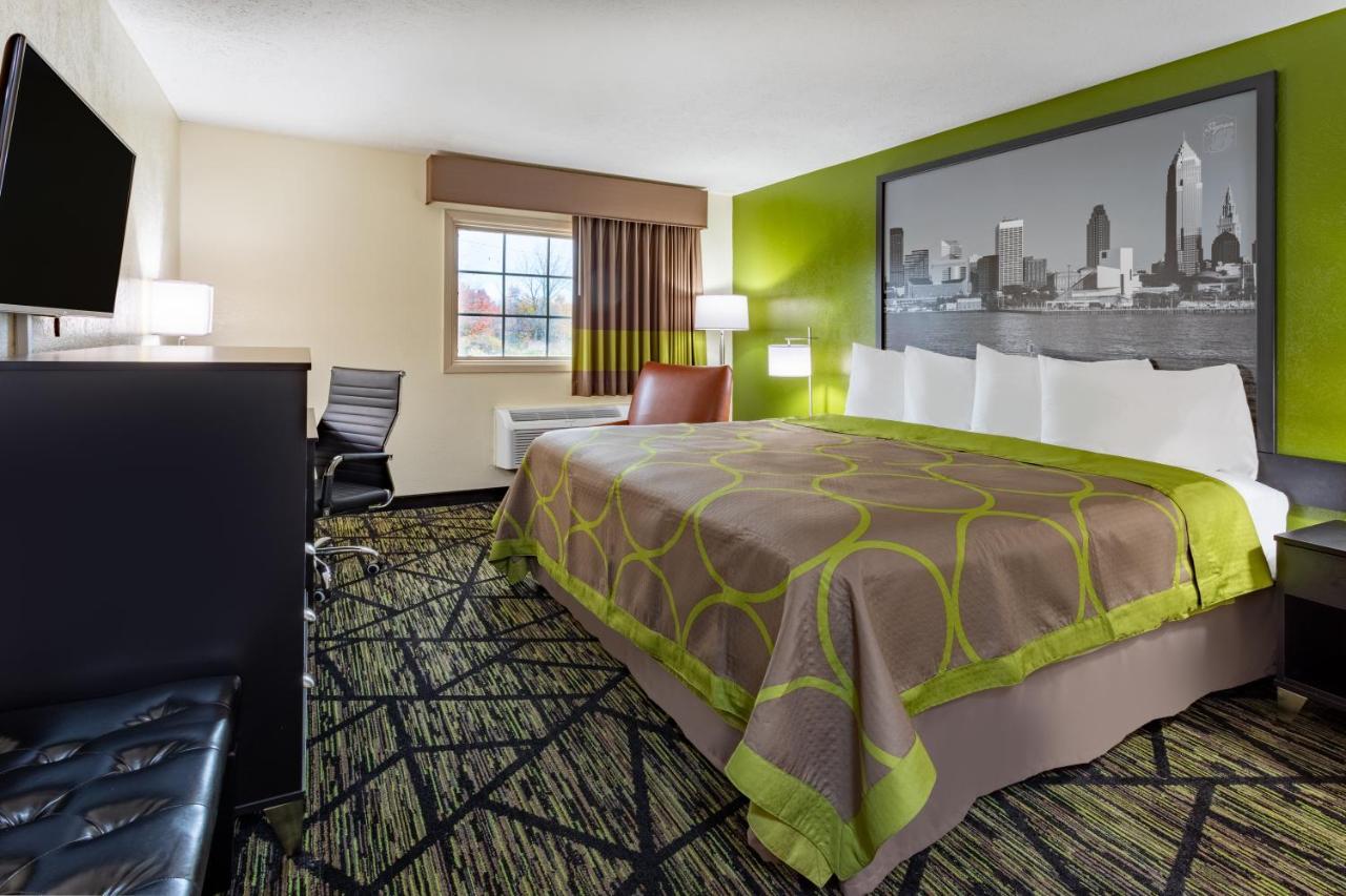 Super 8 By Wyndham Wooster Hotel Exterior foto